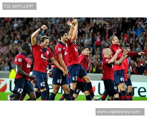 里昂大胜本菲卡6-2战术解析与比赛精彩瞬间回顾