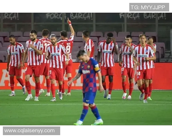 中超激战巴黎圣日耳曼险胜马竞点球大战引发全场狂欢