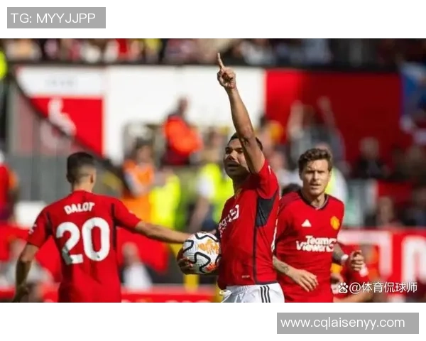 曼联与本菲卡友谊赛战成平局绝杀瞬间引发全场热烈反响 曼联与本菲卡友谊赛战成平局绝杀瞬间引发全场热烈反响