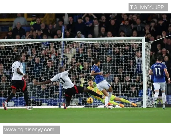 足总杯惊天逆转莱比锡3-2战胜皇马全场沸腾