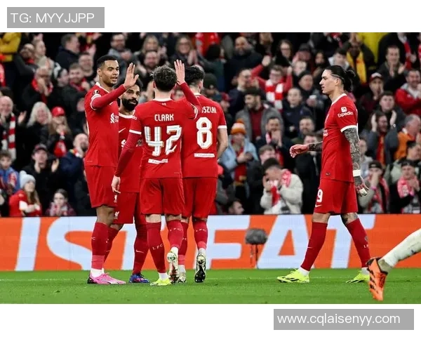 欧联杯惊心动魄之战里昂逆转AC米兰红牌事件引发全场热议