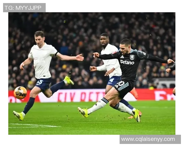 足总杯激战热刺与曼联战平绝杀瞬间点燃全场激情回顾集锦