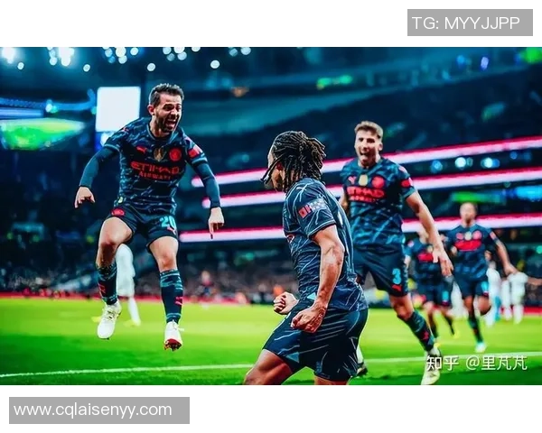 尤文图斯逆转热刺上演惊天帽子戏法全场沸腾的足总杯大战