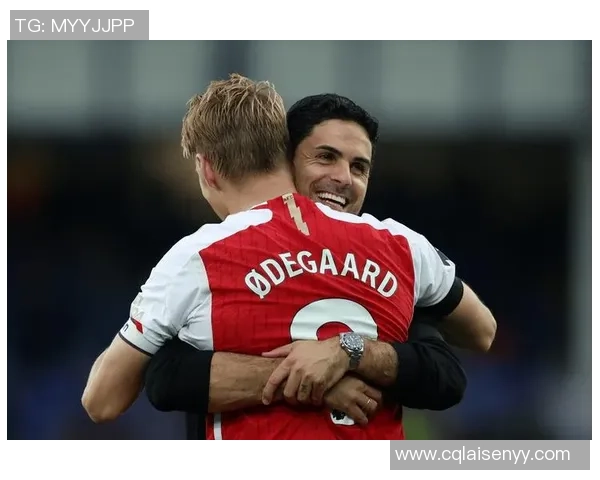 阿森纳大胜曼城友谊赛红牌事件引发全场热议与争议分析